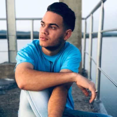 Profile Picture of Carlos Blanco (@CarlosB04949779) on Twitter