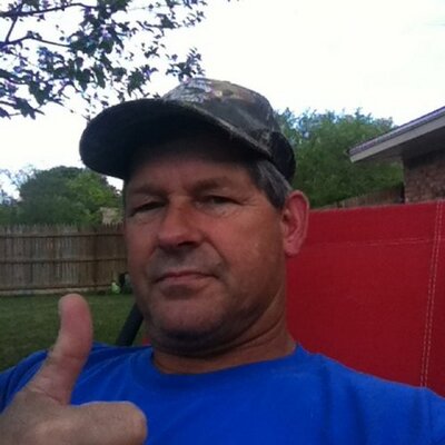 Profile Picture of Jeff Ledsome (@jeffreyled) on Twitter