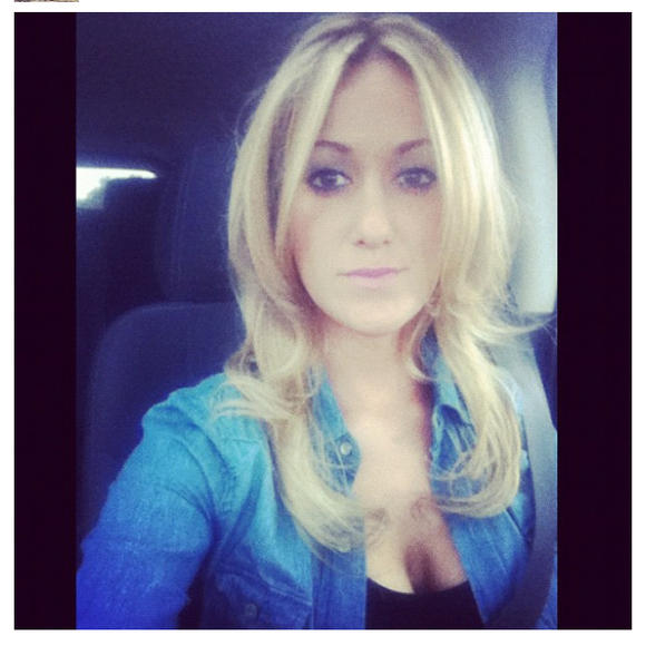 Profile Picture of Monique Pirozzoli (@vintageglam412) on Poshmark