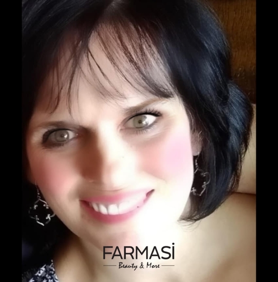 Profile Picture of Suzanne Squires (@suzyque914) on Poshmark