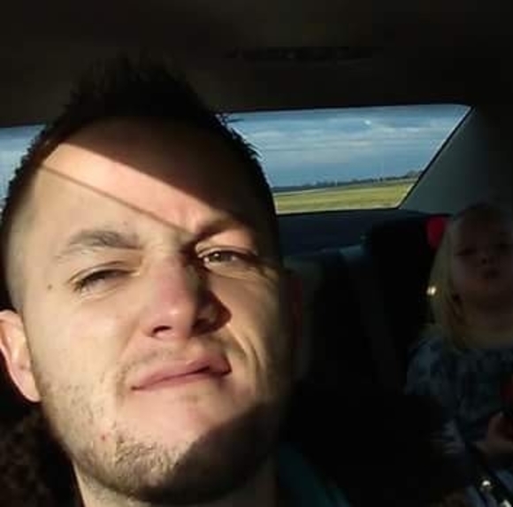 Profile Picture of Dustin Hildebrand (@dustindabrand) on Poshmark