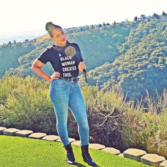 Profile Picture of Tamia Williams (@tamia84) on Poshmark