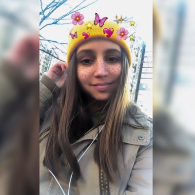 Profile Picture of Renata Vaganyan (@r_vaganyan) on Twitter