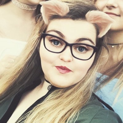 Profile Picture of Katie (@KatieMarieVince) on Twitter