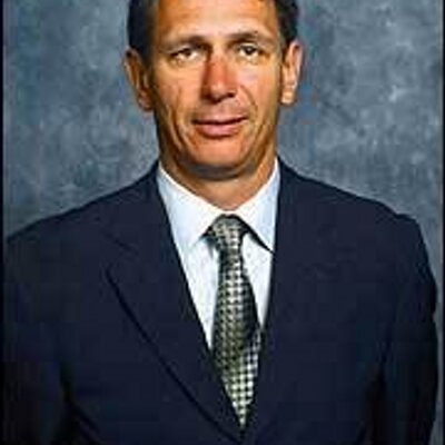 Profile Picture of Ken Holland (@kennyholland) on Twitter