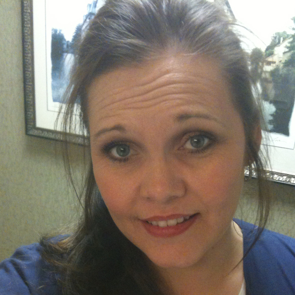 Profile Picture of Kellie Krumpelbeck (@kellielynn) on Poshmark