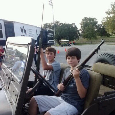 Profile Picture of Chris Luisi (@chargersfball1) on Twitter