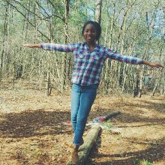 Profile Picture of Gabrielle Byrd (@gabriellebyrddd) on Poshmark