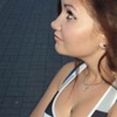 Profile Picture of Lora Gibson (@HardyLora) on Twitter