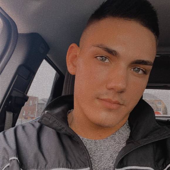 Profile Picture of Gabriel Mackenzie (@gabrielm55) on Poshmark
