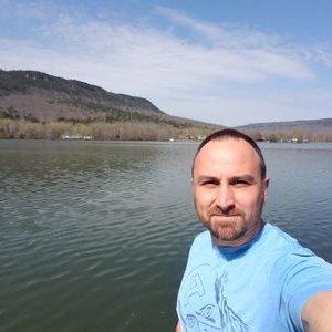 Profile Picture of Jason Riggle (@jrev09_riggle) on Twitter