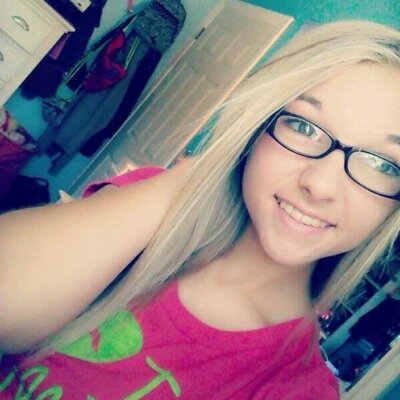 Profile Picture of Tabitha Burke (@Burke3515) on Twitter