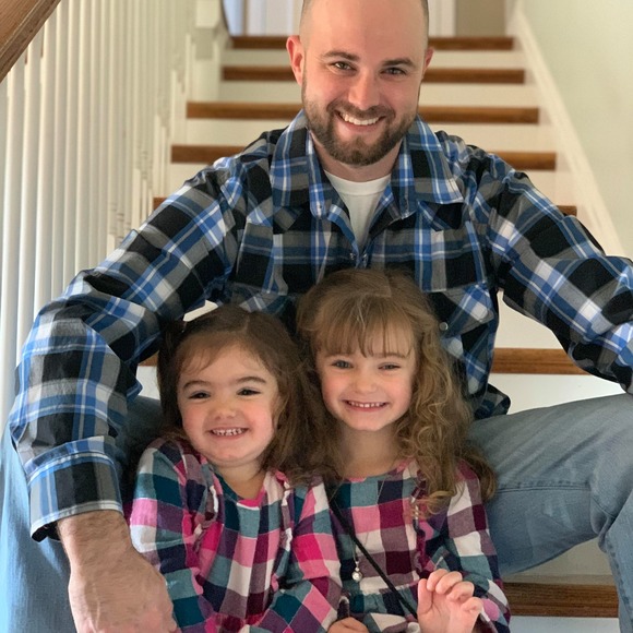 Profile Picture of Philip Kennedy (@ltquadracer0722) on Poshmark