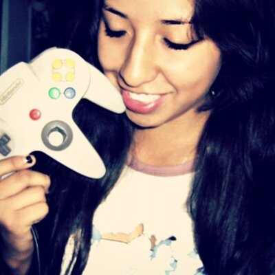 Profile Picture of Crystal Galván (@Crystal_Ax7) on Twitter