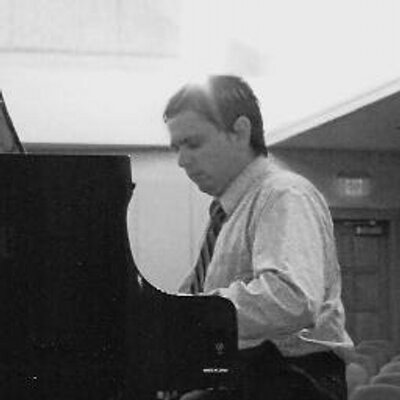 Profile Picture of Matt Klumpp (@MKlumppPianist) on Twitter