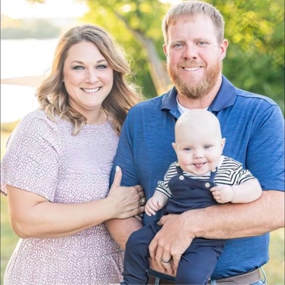 Profile Picture of Aimee Bredehoeft-meyer (@aimsrb) on Poshmark