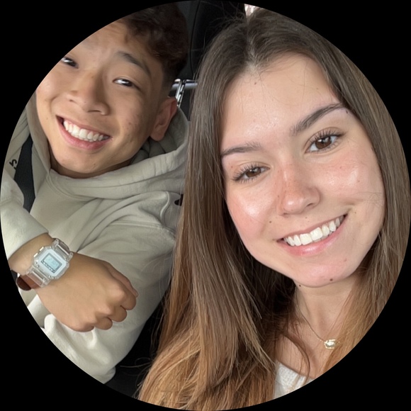 Profile Picture of Crystal Dowd (@crystallld648) on Poshmark