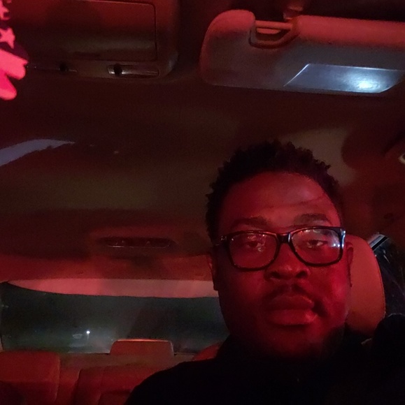 Profile Picture of Ibukun Bowale (@calmdude) on Poshmark