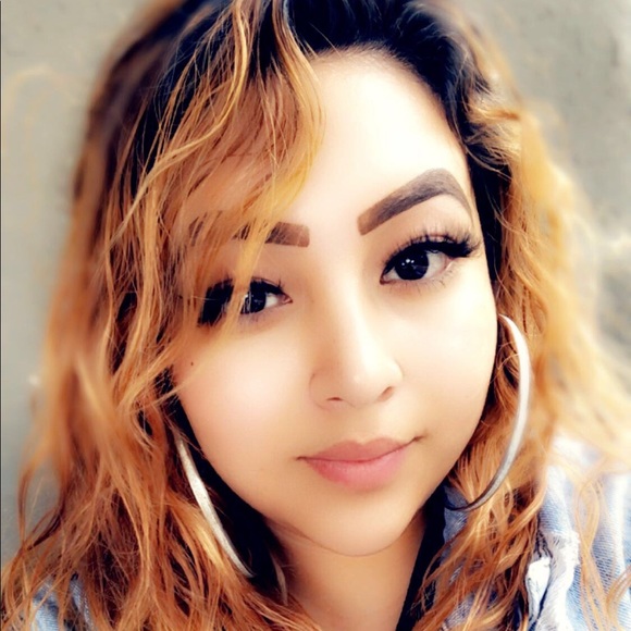 Profile Picture of Janet Ocampo flores (@jayiris) on Poshmark