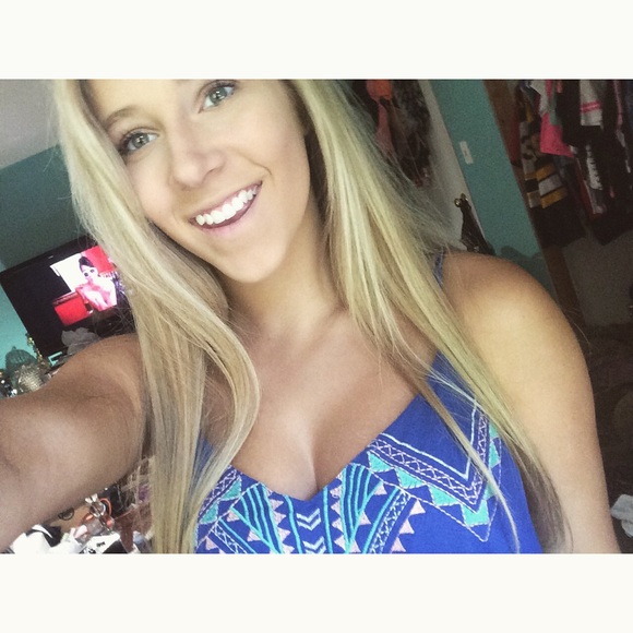 Profile Picture of Hayley Shaw (@hayleyshaw2) on Poshmark