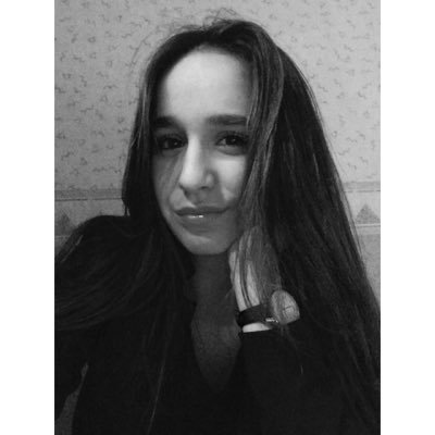 Profile Picture of Pauline Boyer (@PauliineByr) on Twitter