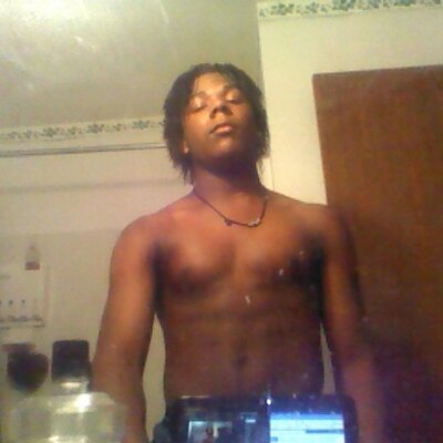 Profile Picture of Johnnie Thompson (@YoungCornell) on Twitter