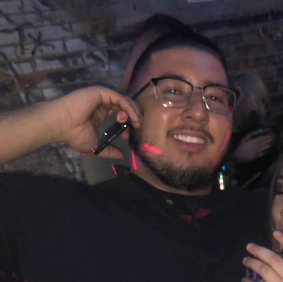 Profile Picture of Juan Portugal (@jportugal) on Poshmark