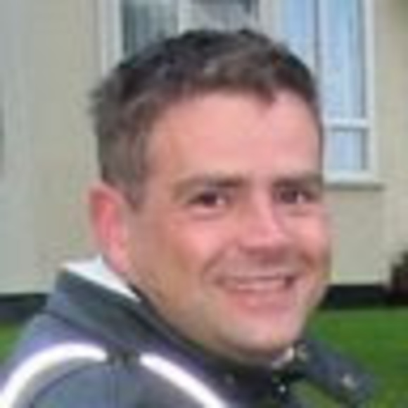 Profile Picture of Steve Oakley (@steveoakleyuk) on Poshmark