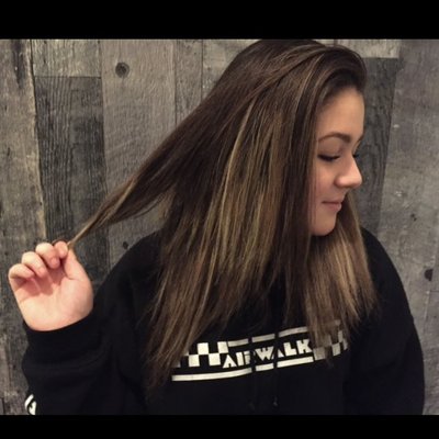 Profile Picture of Sophie Desjardins (@hair_swag9) on Twitter
