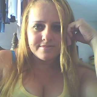 Profile Picture of Luz Tobon (@luztobon2) on Twitter