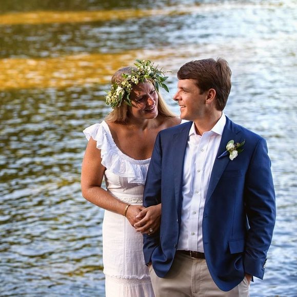 Profile Picture of Carolyn Göettler (@caro1989) on Poshmark