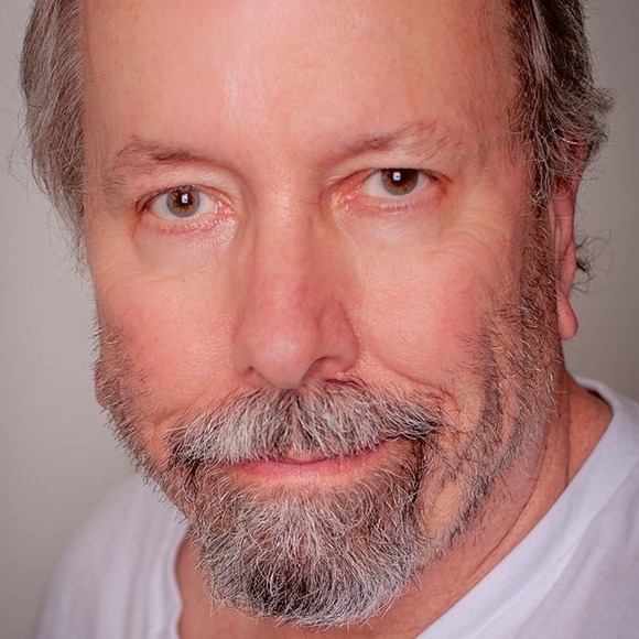 Profile Picture of Robert Jensen (@guyfromoc) on Poshmark