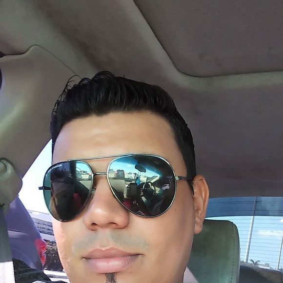 Profile Picture of Luis alberto Rodriguez coello (@luisrodrguez737) on Poshmark