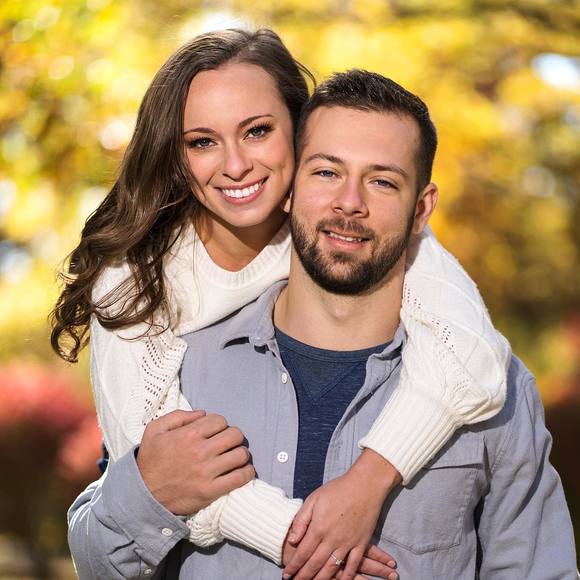 Profile Picture of Miranda Wagner (@mlwagner5001) on Poshmark