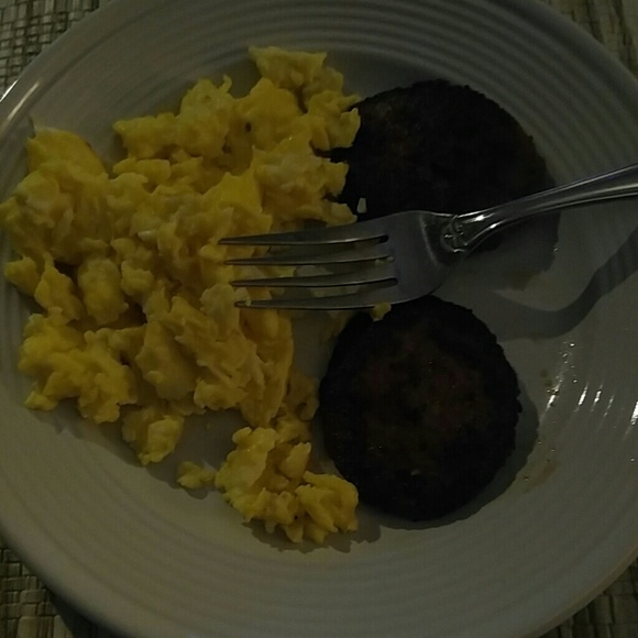 Profile Picture of Reuben Alvarez (@dainite) on Poshmark