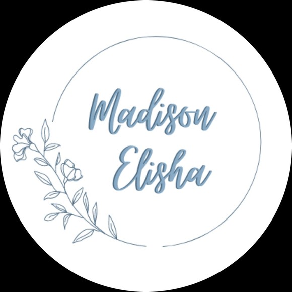 Profile Picture of Madison Mihaychuk (@madisonelisha) on Poshmark