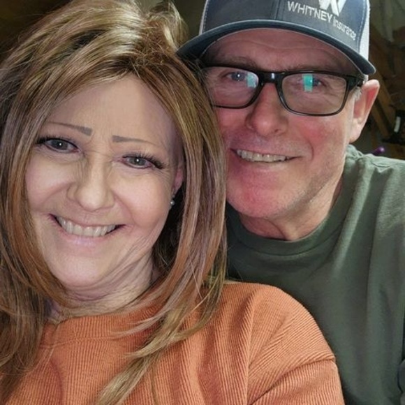 Profile Picture of Jacque Owens (@jacqueowens) on Poshmark