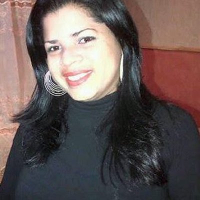 Profile Picture of Andreina Perez (@andreinaperez35) on Twitter