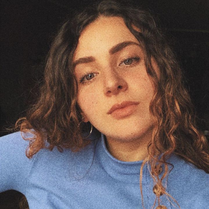 Profile Picture of TINA (@tinaborzaro) on Tiktok