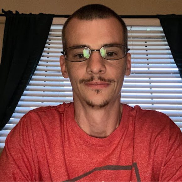 Profile Picture of Alex Vargo (@mavargo1488) on Poshmark