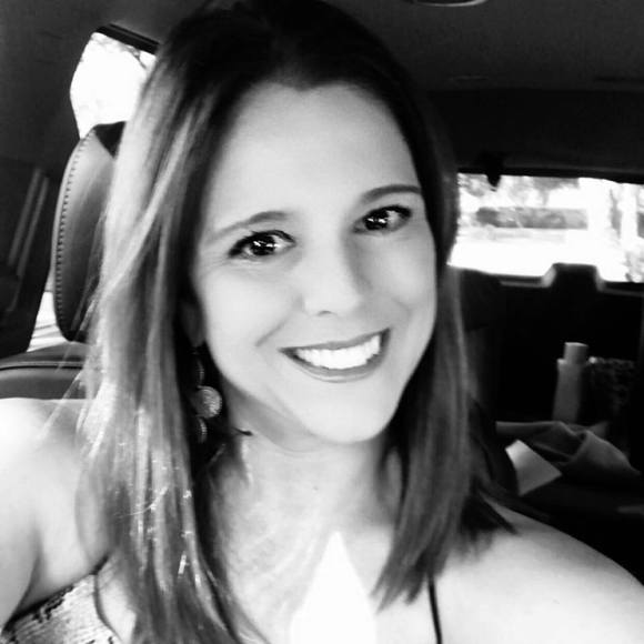 Profile Picture of Christina Fifer (@birdiechick04) on Poshmark