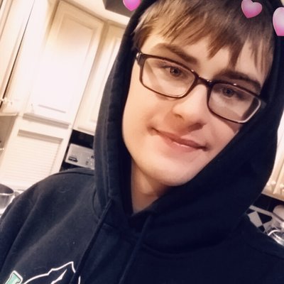 Profile Picture of Sean Conover (@seanyboy10000) on Twitter