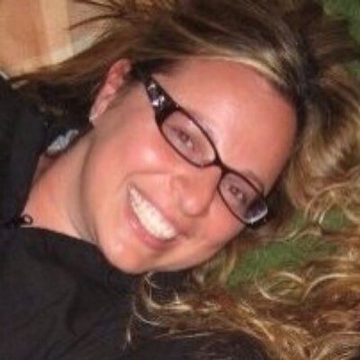 Profile Picture of Patricia Mancini (@PermaGrin_1980) on Twitter