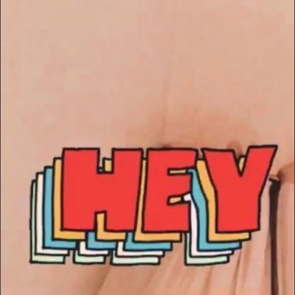 Profile Picture of M a r i a Ibarra (@curlyymaria) on Poshmark