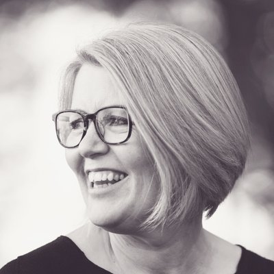 Profile Picture of Sally Crane (@SallyCranePhoto) on Twitter