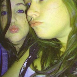 Profile Picture of Melissa Jacobsen (@roknrollroxs17) on Myspace