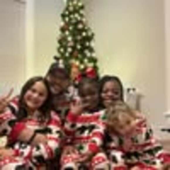 Profile Picture of Daniel Biggerstaff (@biggerstaffdj) on Poshmark