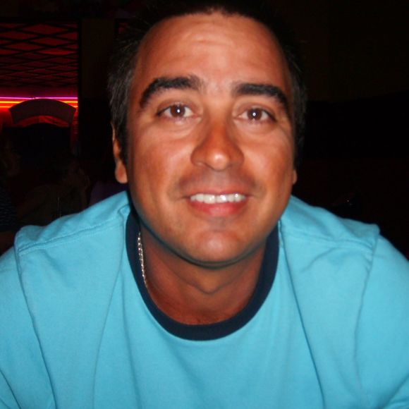 Profile Picture of Javier Morejon (@javiermorejon) on Poshmark