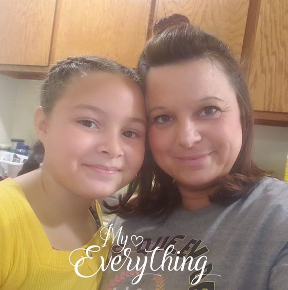 Profile Picture of Tiffani Grendell (@tgrendell1979) on Poshmark