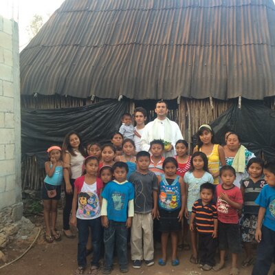 Profile Picture of P. Victor Mata L.C. (@PVictorMata) on Twitter